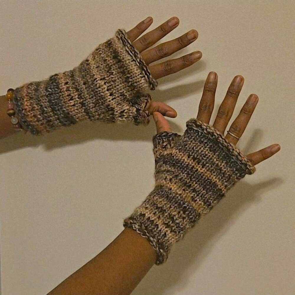 Brown and cream striped knitted fingerless gloves